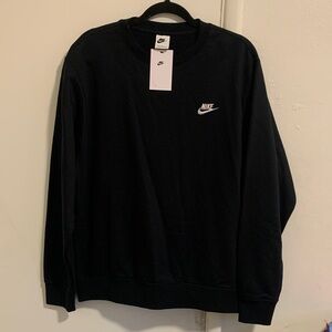 Men’s black Nike crewneck! NWT
